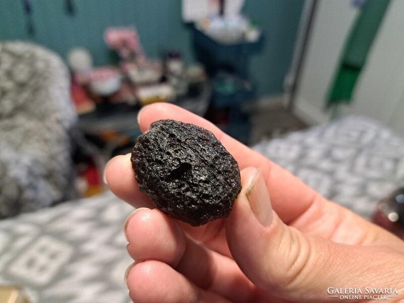 Kolumbianit Tektit meteorit 60 ct becsapódasi minta Kolumbia