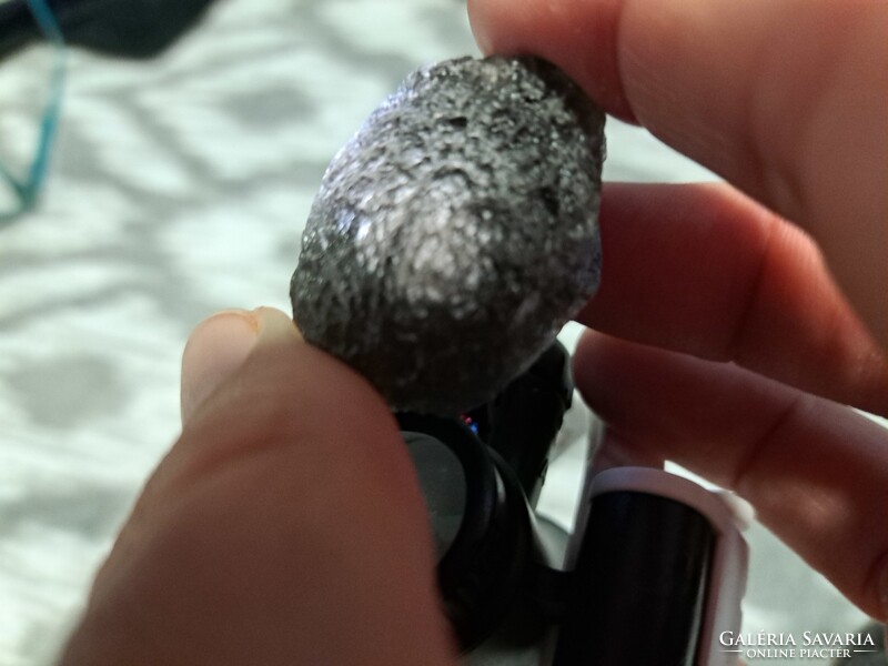 Kolumbianit Tektit meteorit 97 ct becsapódasi minta Kolumbia