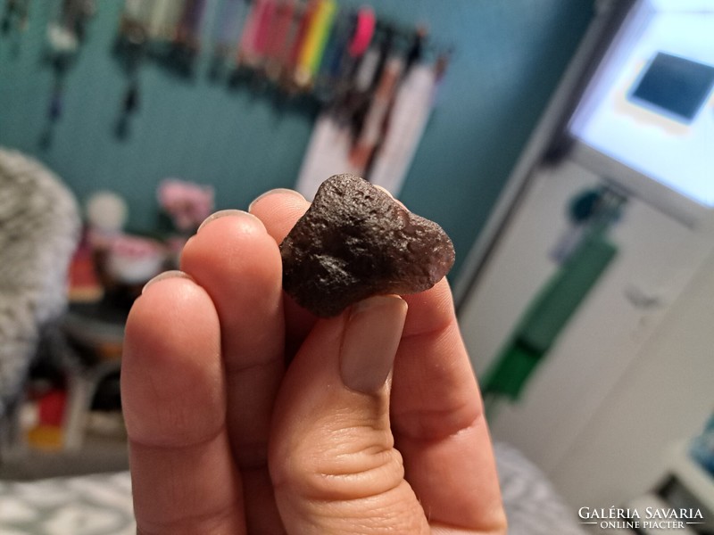 Kolumbianit Tektit meteorit 37 ct becsapódasi minta Kolumbia