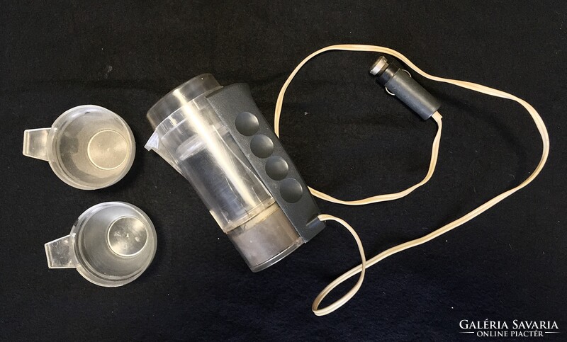 Régi és ritkán fellelhető ,Orosz, autós  szivargyújtós kávéfőző !