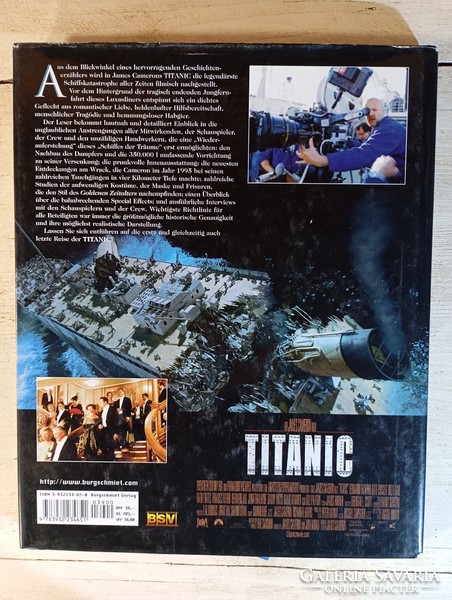 Német nyelvű Titanicról szóló könyvek egyben