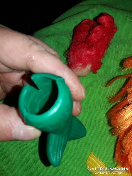 GYÖNYÖRŰ BABACSOMAG MINŐSÉGI Mattel ,SIMBA kicsi Barbie sellő babák 3 db egyben a képek szerint