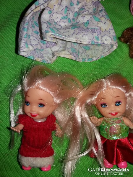GYÖNYÖRŰ BABACSOMAG MINŐSÉGI Mattel ,SIMBA és HASBRO kicsi Barbie babák 9 db egyben a képek szerint
