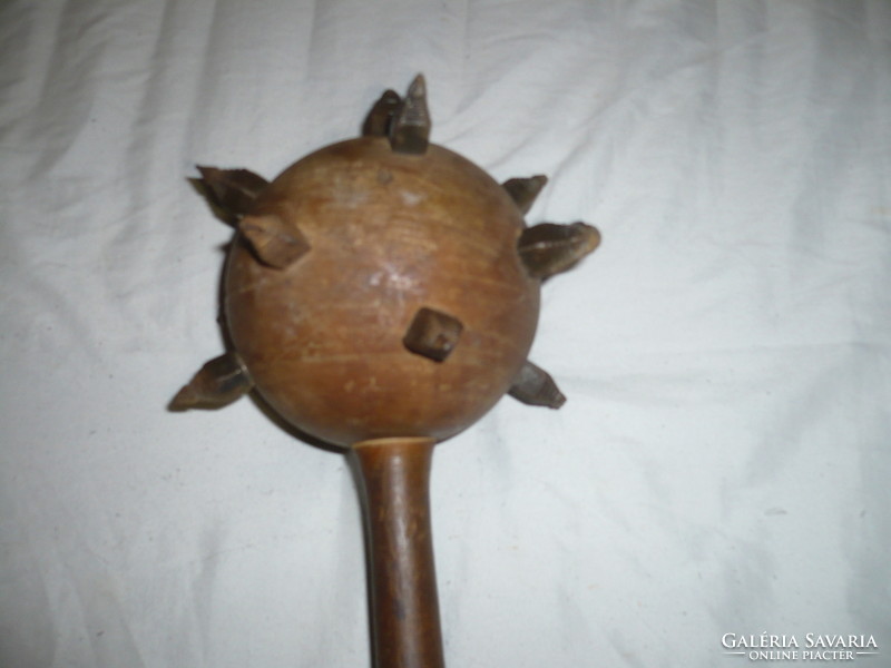 Fa buzogány vas tüskékkel 52cm