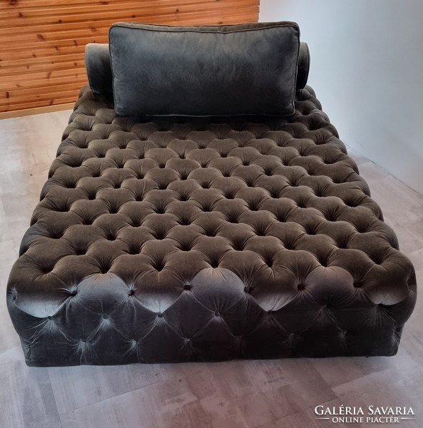 Max city Kare-ban vásárolt sofa,pihenőágy.