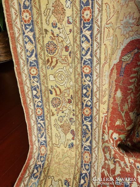 TÖRÖK KAYSERI 100% selyemszőnyeg, fémszálas részletekkel ,145x88 cm