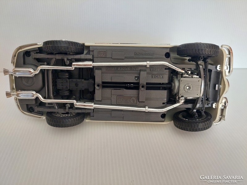 Lancia Aurelia Spider autó modell