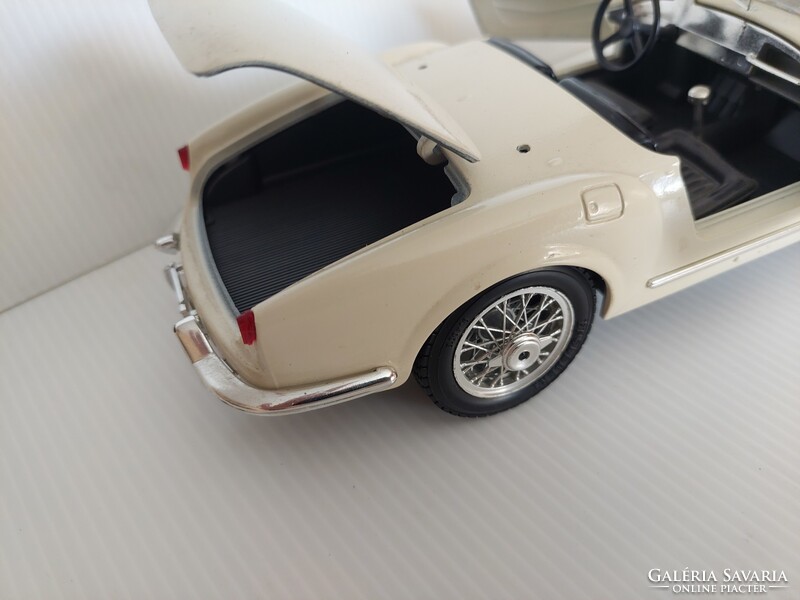 Lancia Aurelia Spider autó modell