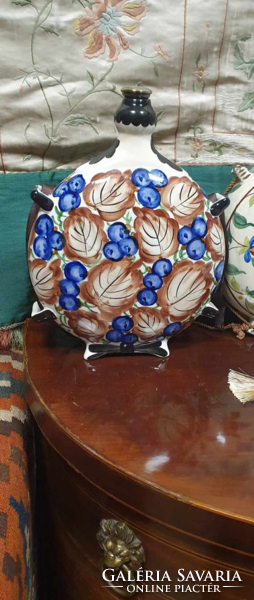 30x24cm-es Fischer J. Dísz kulacs. Álom szép festéssel és mintázattal. Hibátlan állapotban .