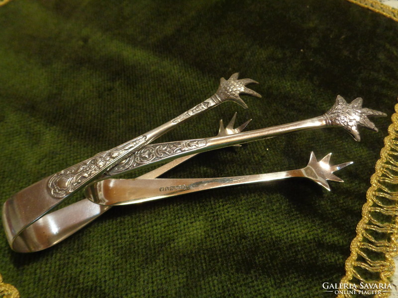 Ezüstözött , angol cukor fogó - csipesz ,   , 11 cm  újszerű