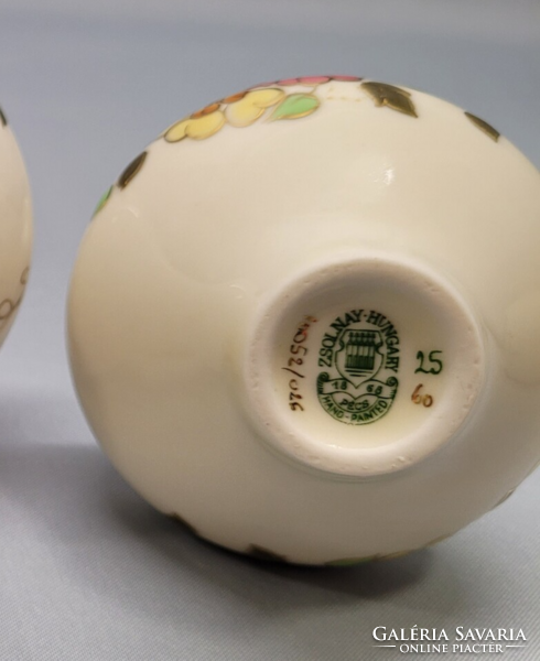Zsolnay kézzel festett pillangós porcelán váza