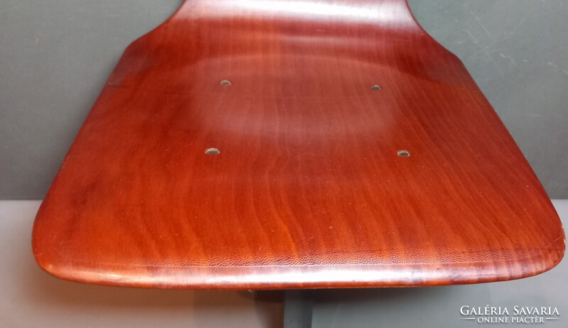 Mid century ikonikus Föltotto Pagholz szék ALKUDHATÓ design