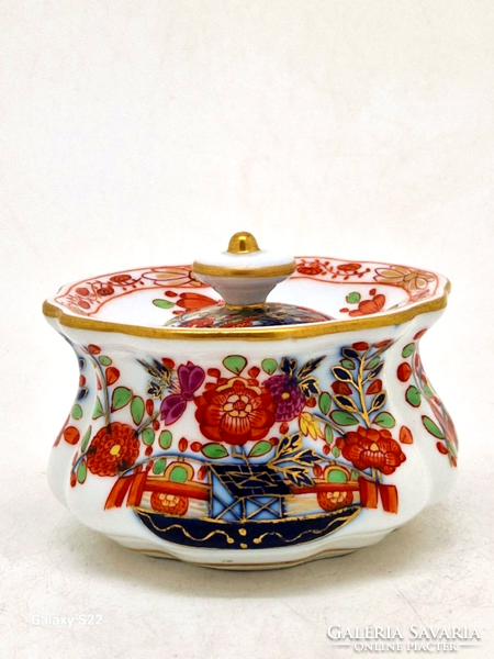 Meissen Porcelain Kakeimon Flower Inkpot with Lid 5.5cm 18th Century