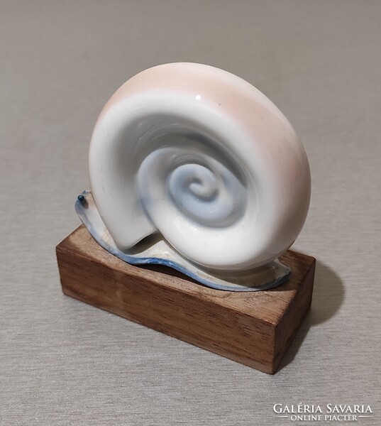 Régi, Aquincum porcelán csiga eladó