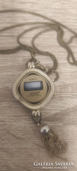 Retro Levis női lánc kvarcóra eladó