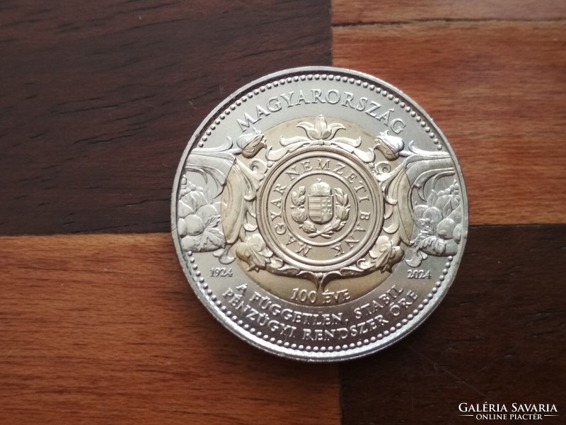 100 éves az MNB 100 forint rolniból bontva 2024