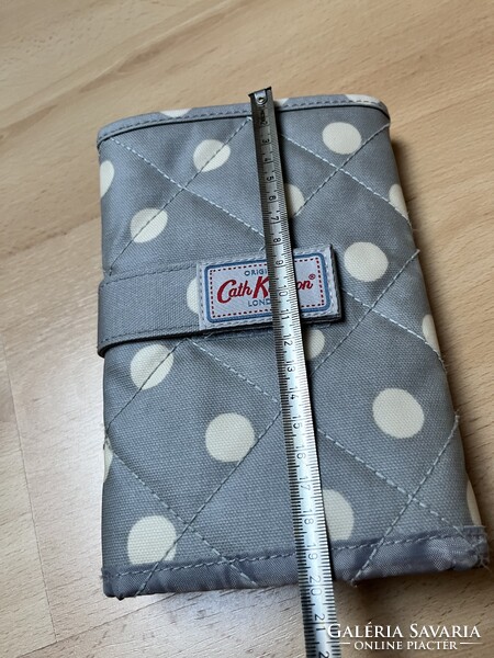 Cath Kidston pöttyös steppelt alátét