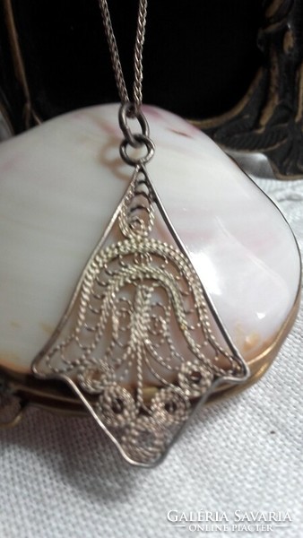 ANTIK FILIGRÁN TIBETI EZÜST ÉKSZER SZETT: KARÉK  és MEDÁL -  Art&Decoration