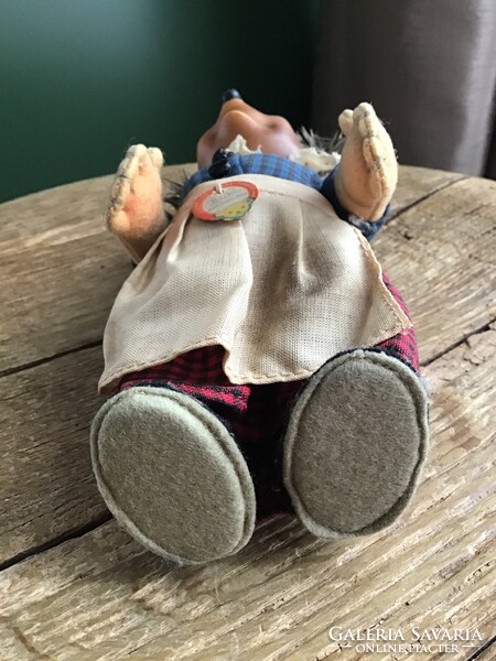 Régi Steiff Mecki süni