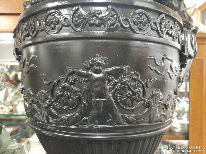 Alt Wien Wilhelm Schiller & Son. Gerbing & Stephan 1895,Faun,Angyalos Kerámia Amfora Váza. 56 cm