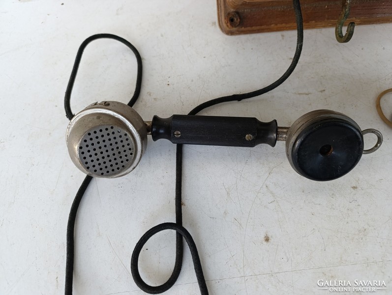Antik telefon fali fadobozos fülhallgatós fa telefon kagylóval és hallgatóval starožitný telefón 621