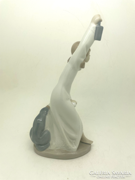 Lladro Nao kislány hálóingben lámpással és kutyával 21.5cm