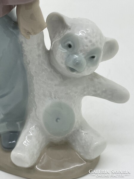Lladro Nao álmos kisfiú játékmacival 18cm Sleepy Head