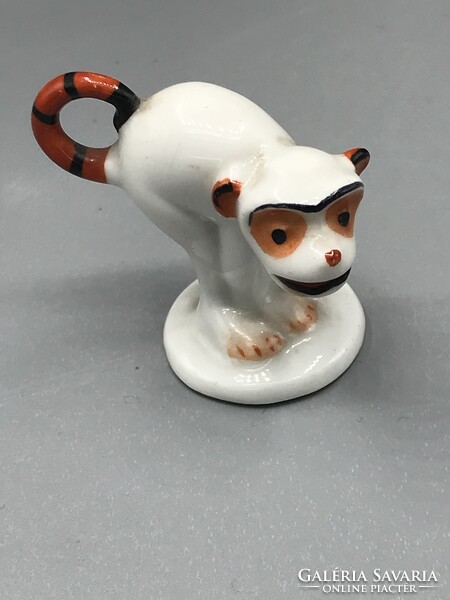Ritkaság! Metzler & Ortloff  porcelán majmocska Walter Bosse tervezése lehet