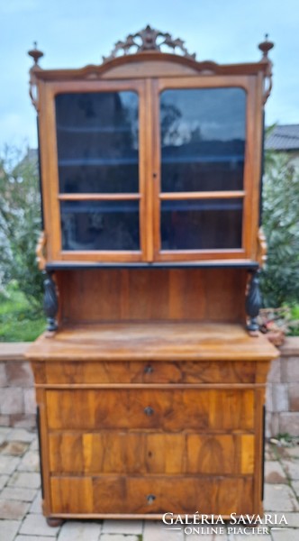 Antik biedermeier pohárszék