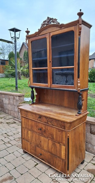 Antik biedermeier pohárszék