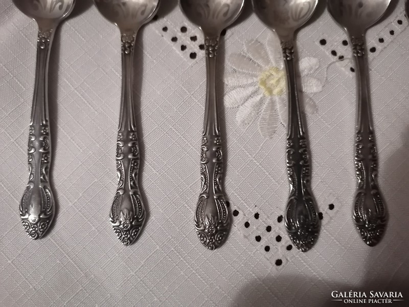 Ezüstözött kávéskanál készlet dobozában