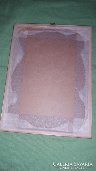 Balázs János jelzett grafika kép, : Vízhordó lány üveg alatt keretben 26 x 21 cm a képek szerint