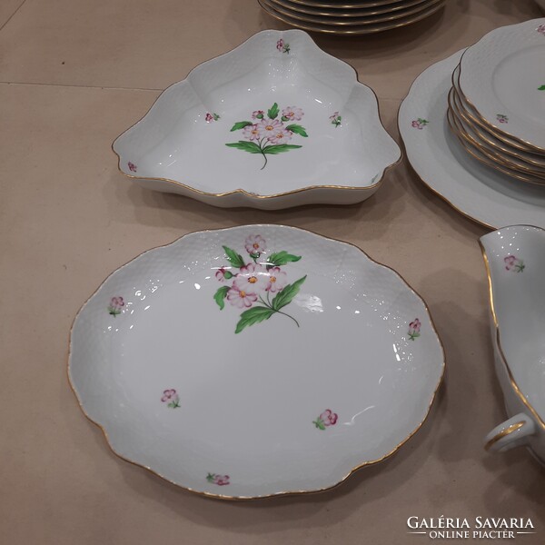 6 személyes Herendi Map virágmintás porcelán étkészlet. 26 db.
