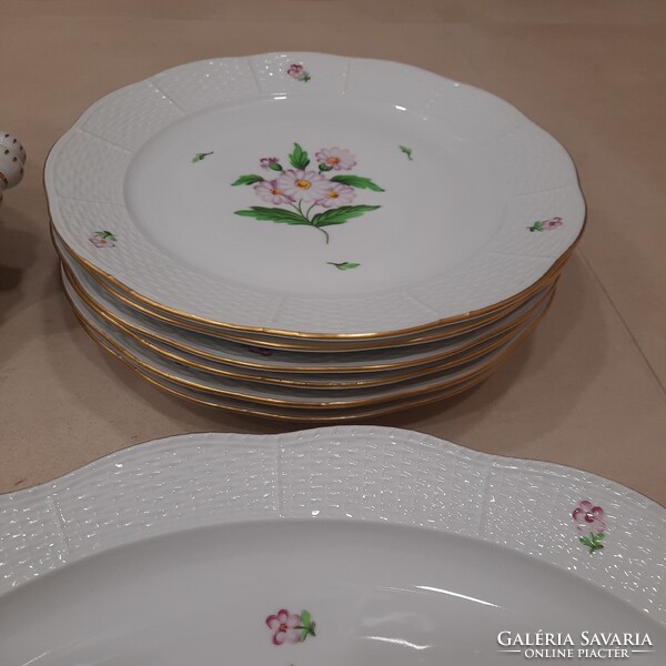 6 személyes Herendi Map virágmintás porcelán étkészlet. 26 db.