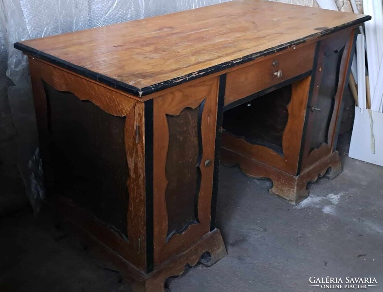 Biedermeier stílusú íróasztal, szekrénnyel és pulpitussal eladó