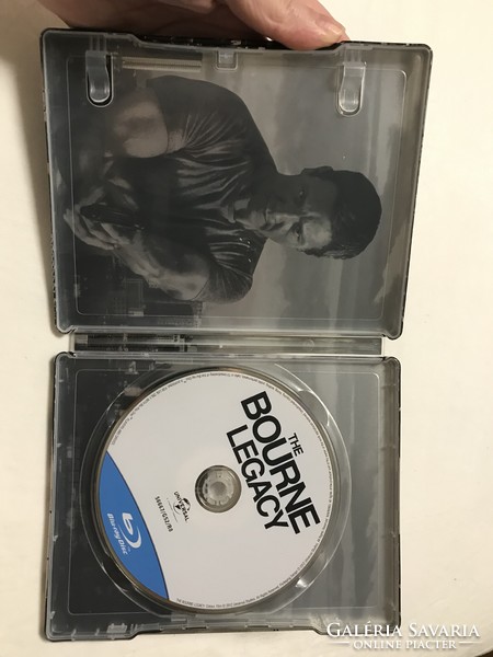 A Bourne hagyaték hibátlan, nézetlen Blu-ray 2012. Fémdobozos