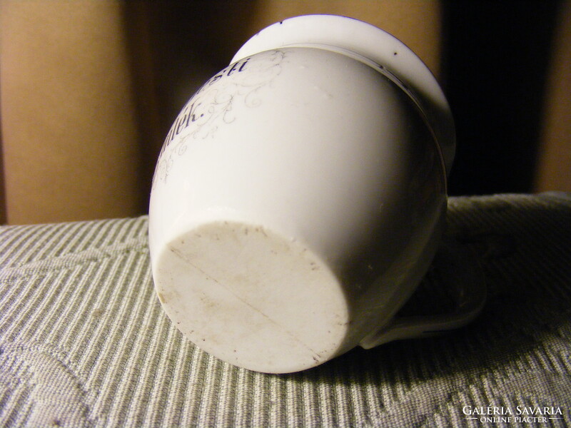 Antik mini porcelán csupor bögre  - Budapesti Emlék