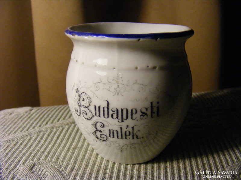 Antik mini porcelán csupor bögre  - Budapesti Emlék