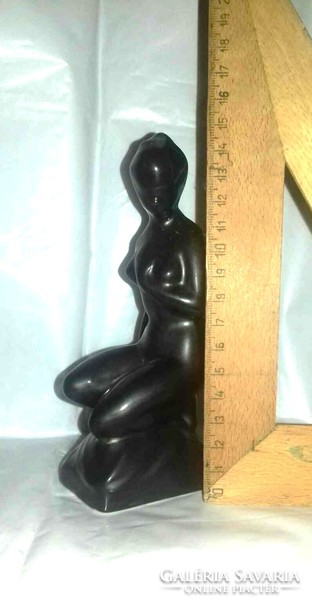 ÜBER RITKA "MINI" FEKETE OLÁH SÁNDOR PORCELÁN AKT