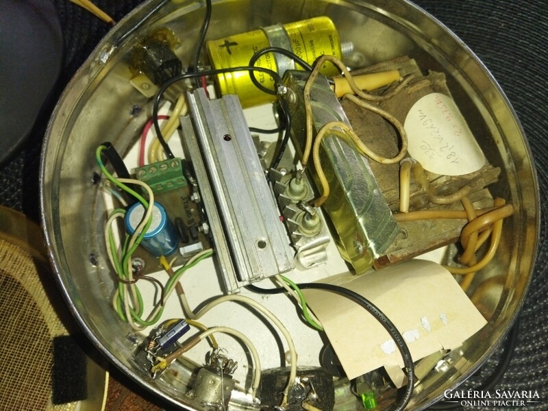 Retro Beag HOX 55 hangszóró, maszek erősítővel