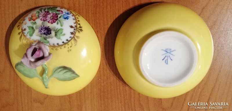 Herendi sárga fond tükrös medalion dekoros bonbonierek + váza