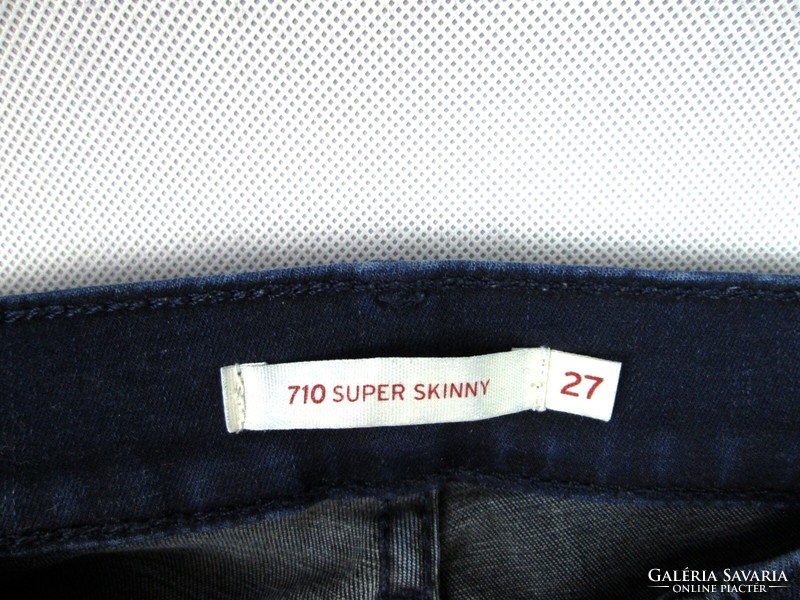 EREDETI LEVIS 710 SUPER SKINNY (W27 / L32) NŐI SÖTÉTKÉK SZTRECCSES FARMER