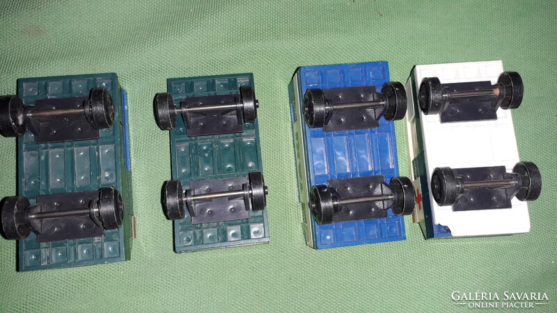 Retro NÉMET DDR GDR NDK -"PB" - PEBE építőjáték "szoci LEGO" kisautók 4db egyben a képek szerint