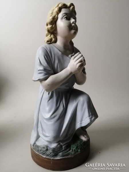 ANTIK BISZKVIT PORCELÁN SZOBOR - IMÁDKOZÓ KISLÁNY