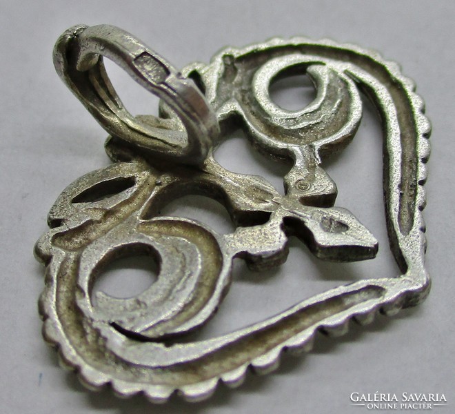 Gyönyörű régi magyar motívumos  ezüst  medál