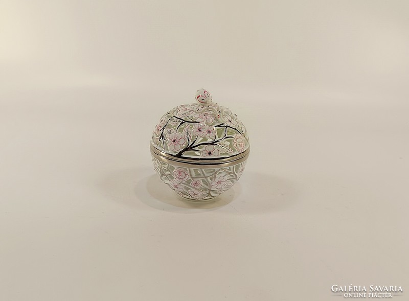 HERENDI, ÁTTÖRT KÉZZEL FESTETT PORCELÁN BONBONIER, HIBÁTLAN ! (K009)