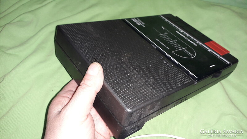 Retro GRUNDIG CR 100 KAZETTÁS REKORDER MAGNETOFON TÖKÉLETESEN MŰKÖDIK 27X17X6 cm a képek szerint