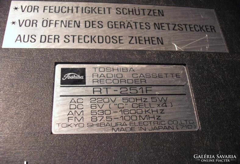 [CAB] Toshiba RT-251F kazettás magnó (613)