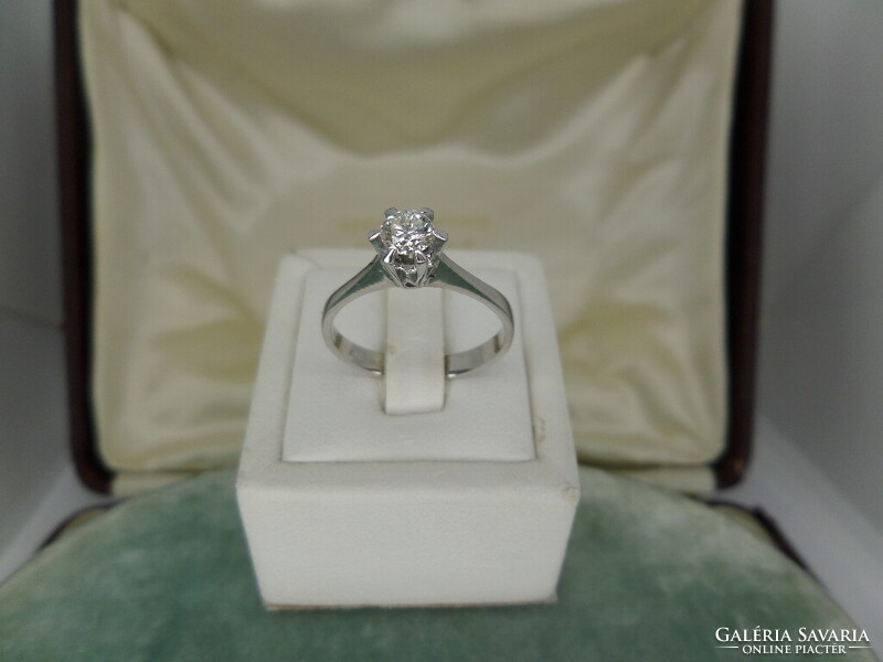 Fehérarany brilles szoliter gyűrű cca 0.28 ct