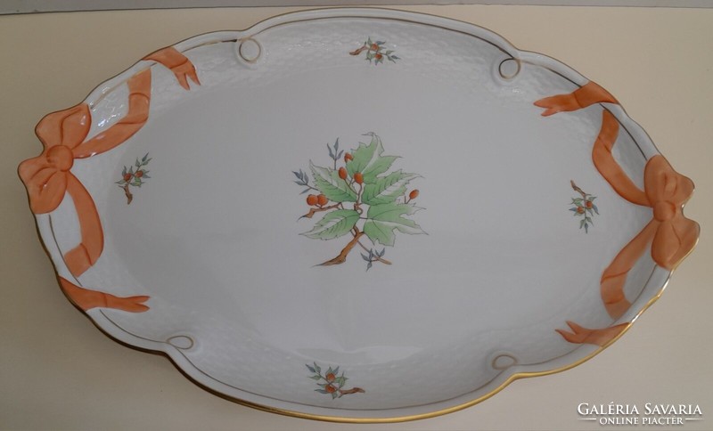 Herendi hecsedli v. csipkebogyó mintás szalagfüles tálca + 6 süteményes/desszertes porcelán tányér